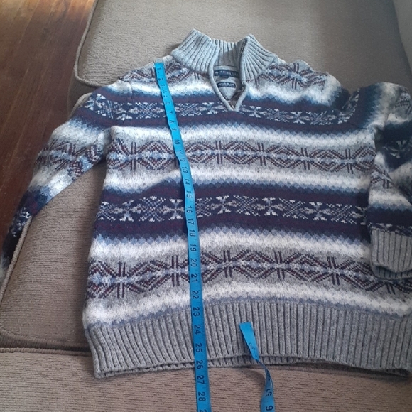 Tommy Hilfiger Boy's Blue and Gray V-Neck Sweater - Picture 5 of 8